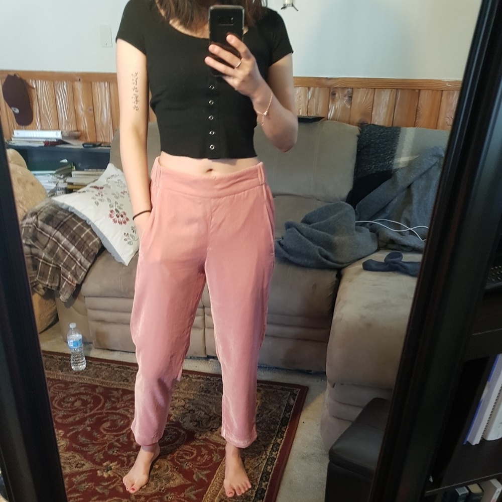 Brand new crop top+ 36C sports bra